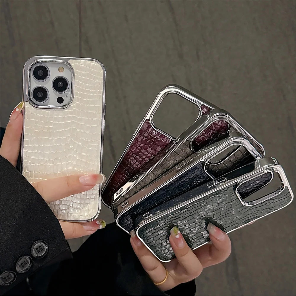PulseCase™ CrocoLux – Glossy Crocodile iPhone Case | Shockproof & Luxury Look
