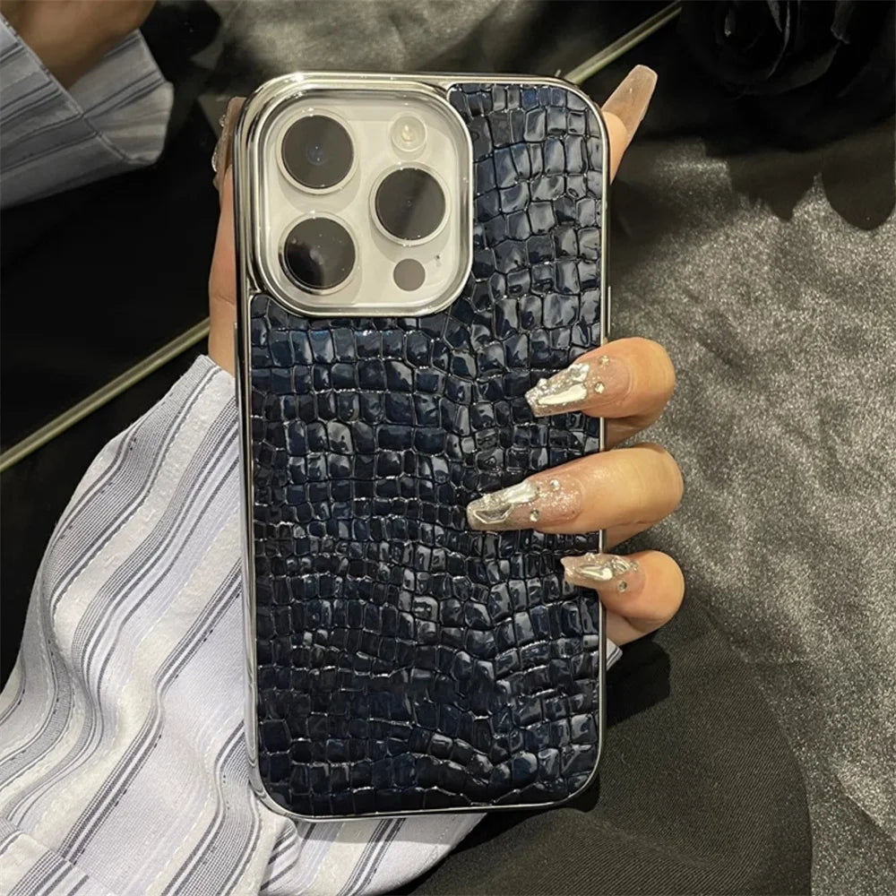 PulseCase™ CrocoLux – Glossy Crocodile iPhone Case | Shockproof & Luxury Look