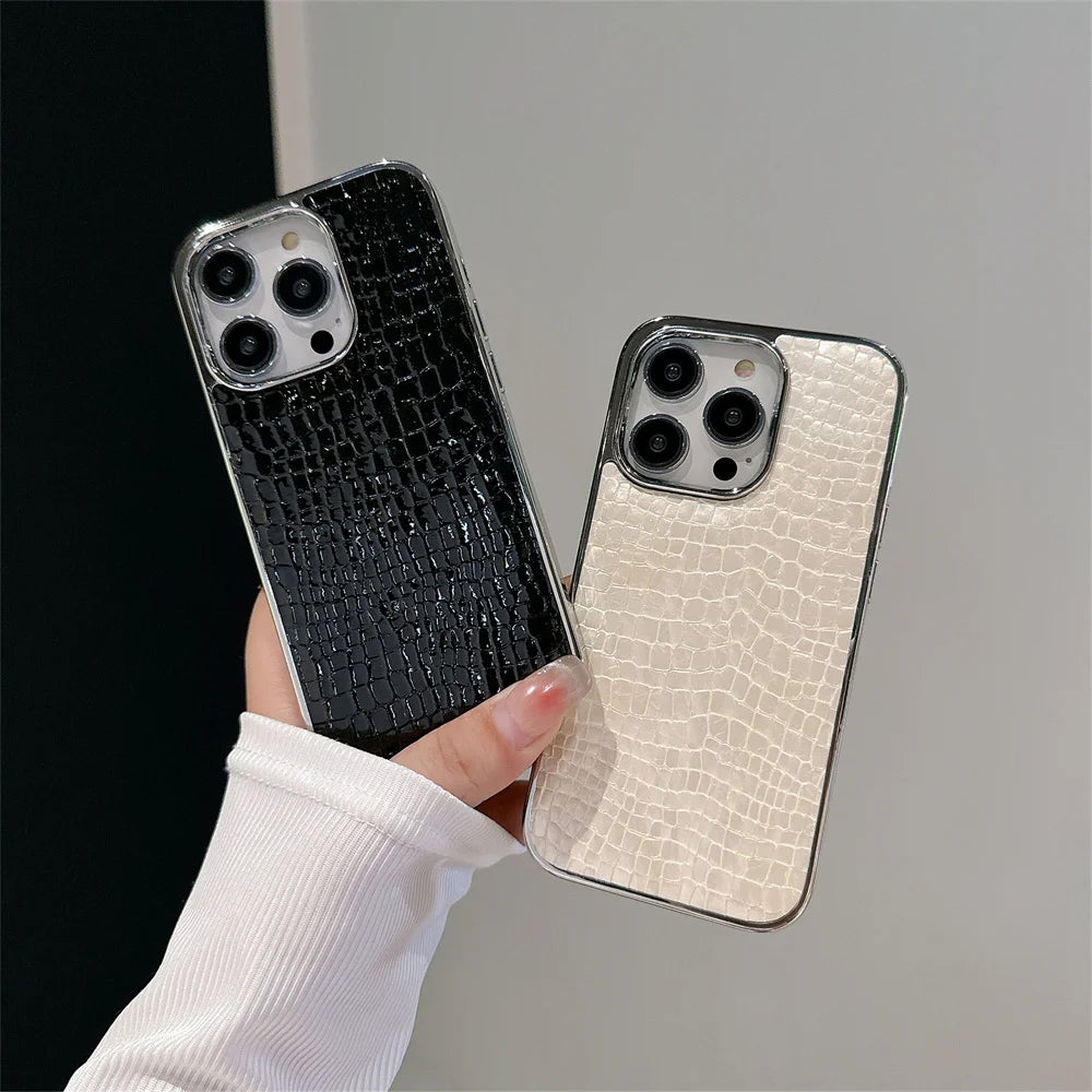 PulseCase™ CrocoLux – Glossy Crocodile iPhone Case | Shockproof & Luxury Look
