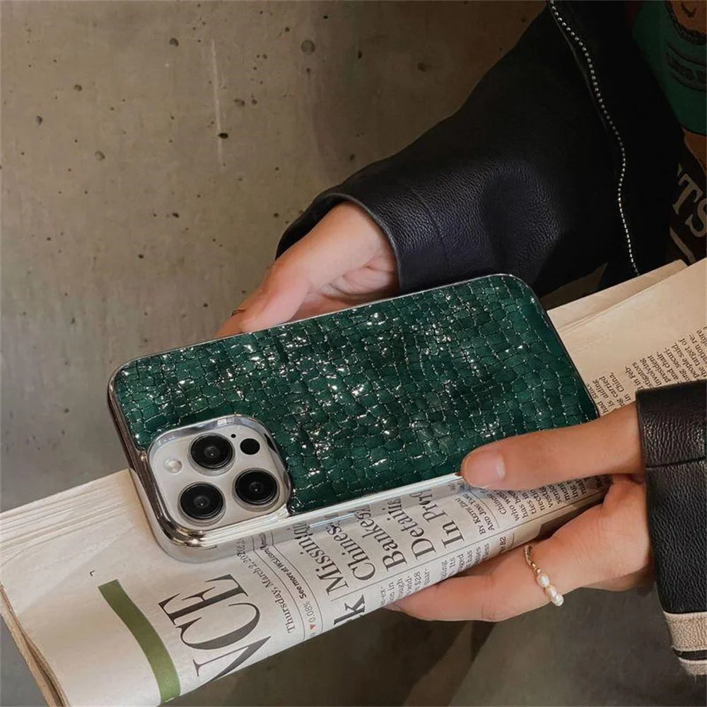 PulseCase™ CrocoLux – Glossy Crocodile iPhone Case | Shockproof & Luxury Look