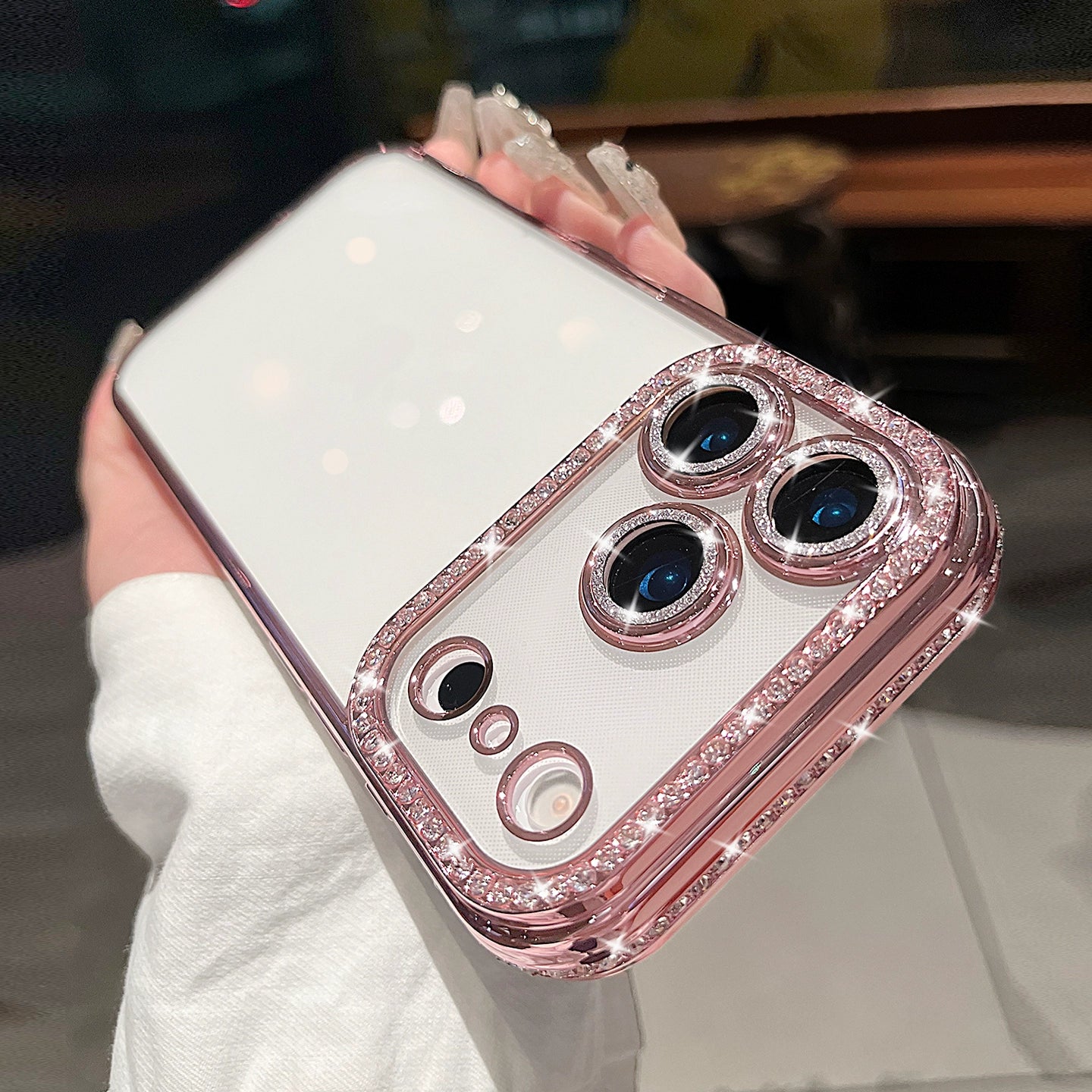 DiamondGlow™ Full-Body Glitter Case – For iPhone