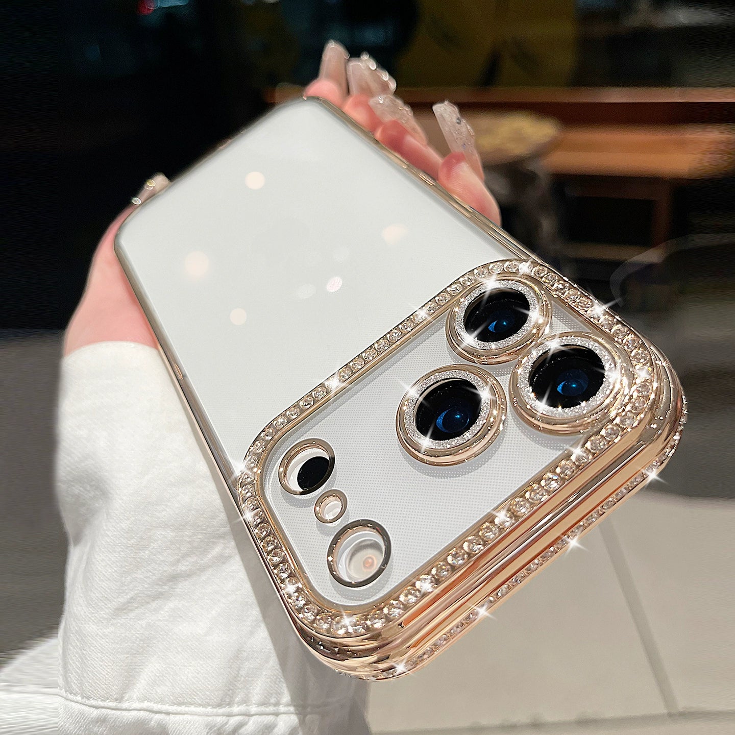 DiamondGlow™ Full-Body Glitter Case – For iPhone