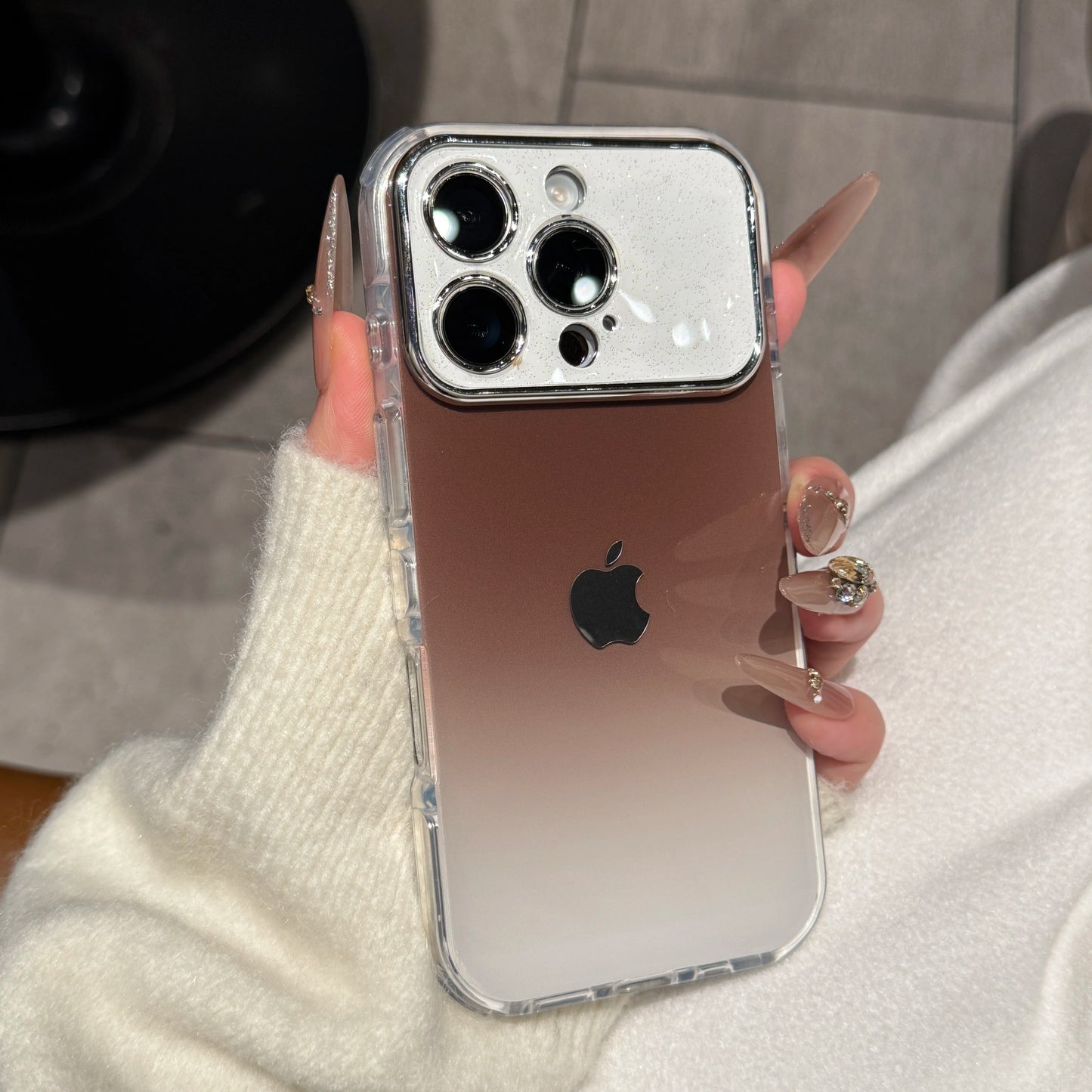 PulseCase™ Gradient Glitter iPhone Case – Shimmer Effect & Shockproof Protection