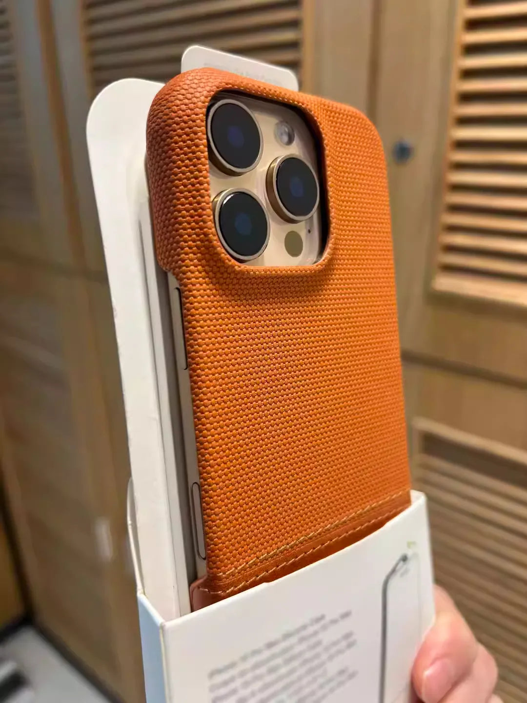 PulseCase™ Woven Leather iPhone Case – Luxury Grip Edition MagSafe