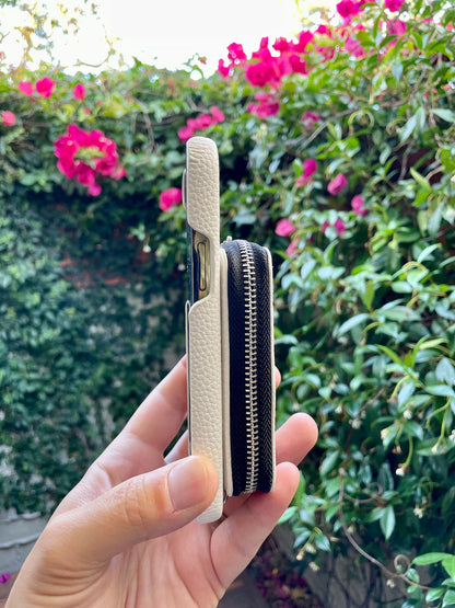 PulseCase™ ZipWallet Leather Case – Everyday Carry Edition