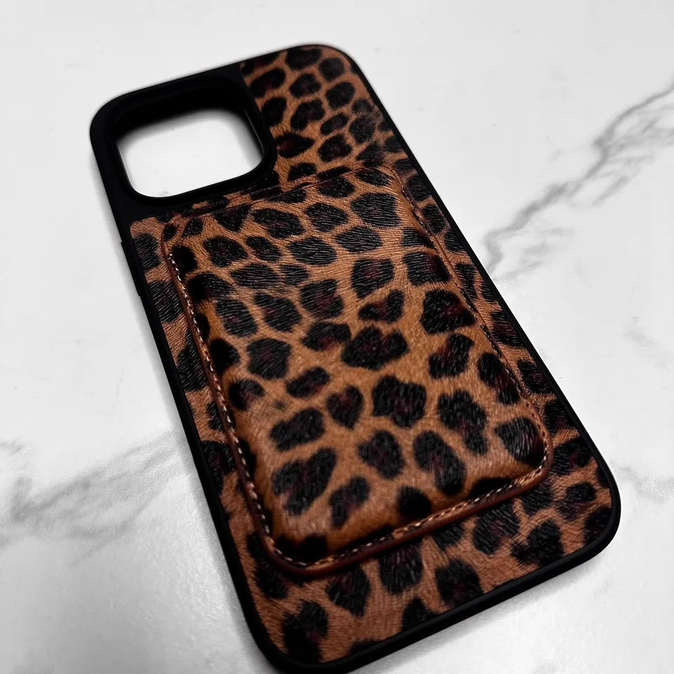 MagSafe iPhone Case with Magnetic Card Holder