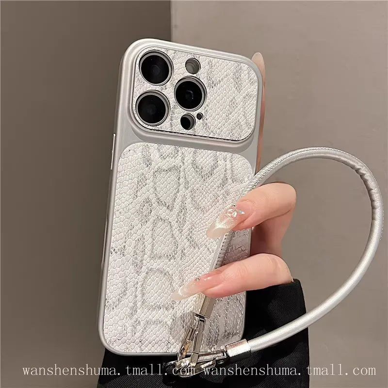 Snake Texture iPhone Case – Premium Leather Feel
